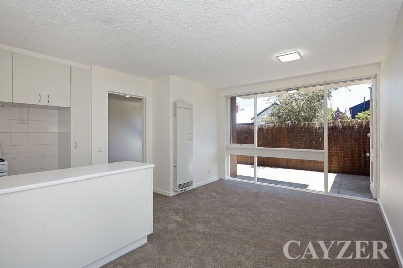 Gallery: 12/90 Hambleton Street