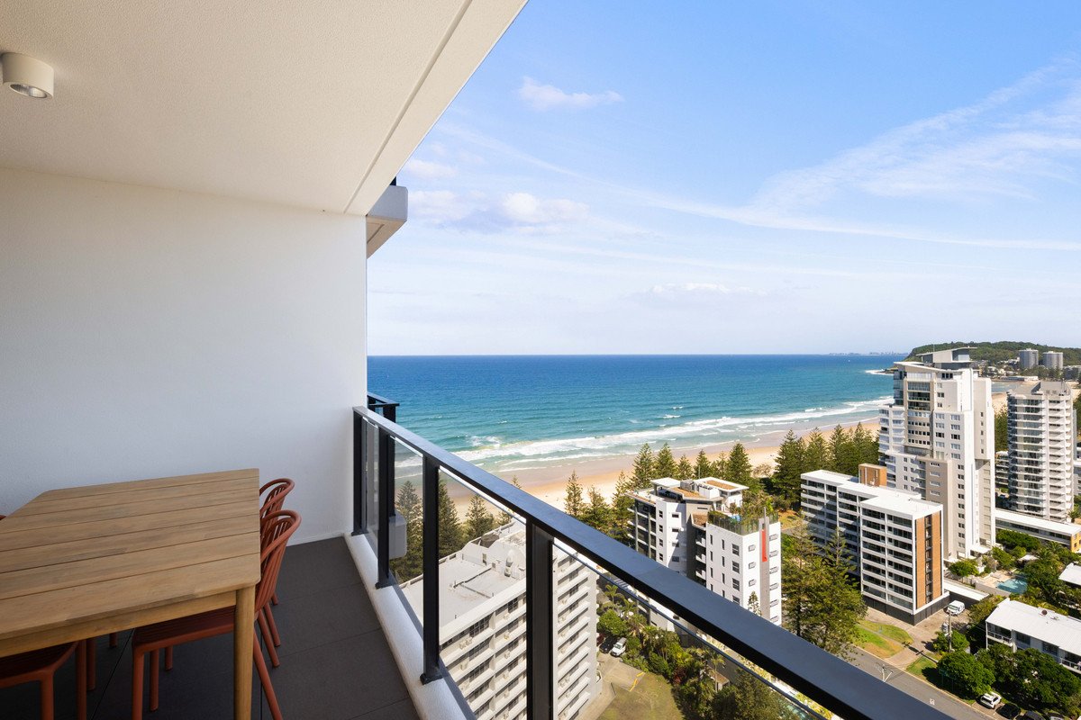 129/1969-1971 Gold Coast Highway Burleigh Heads 10