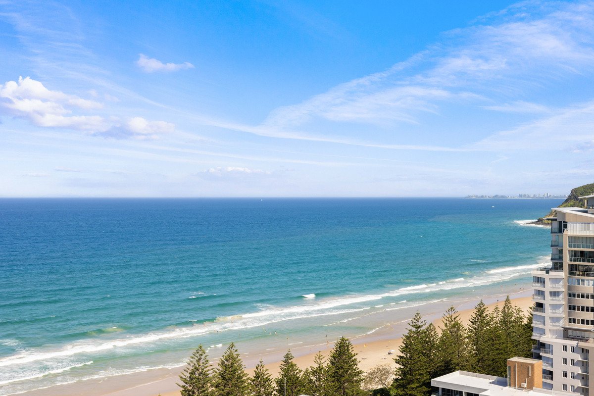 129/1969-1971 Gold Coast Highway Burleigh Heads 11