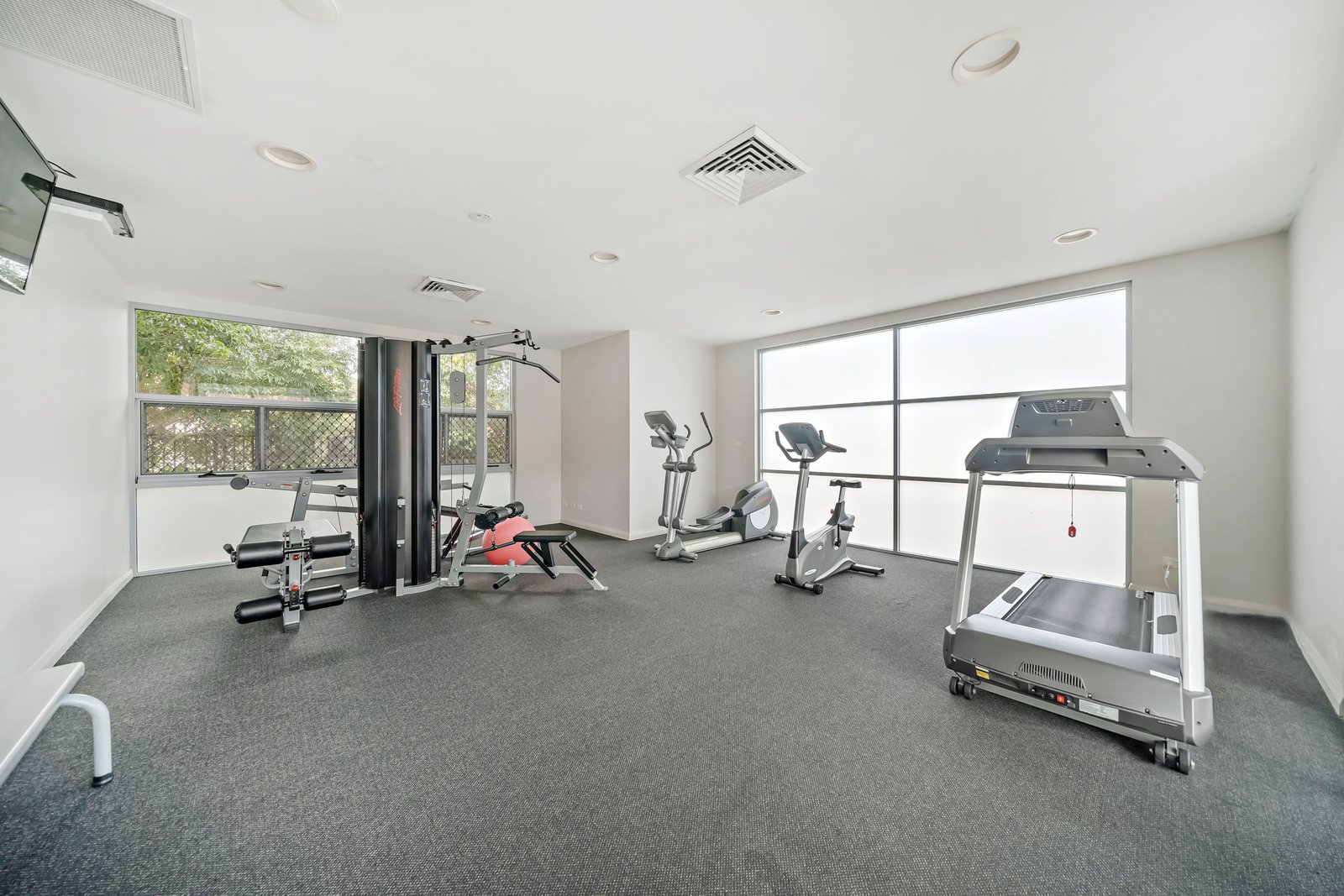 129/265 Sandy Point Road SALAMANDER BAY 24