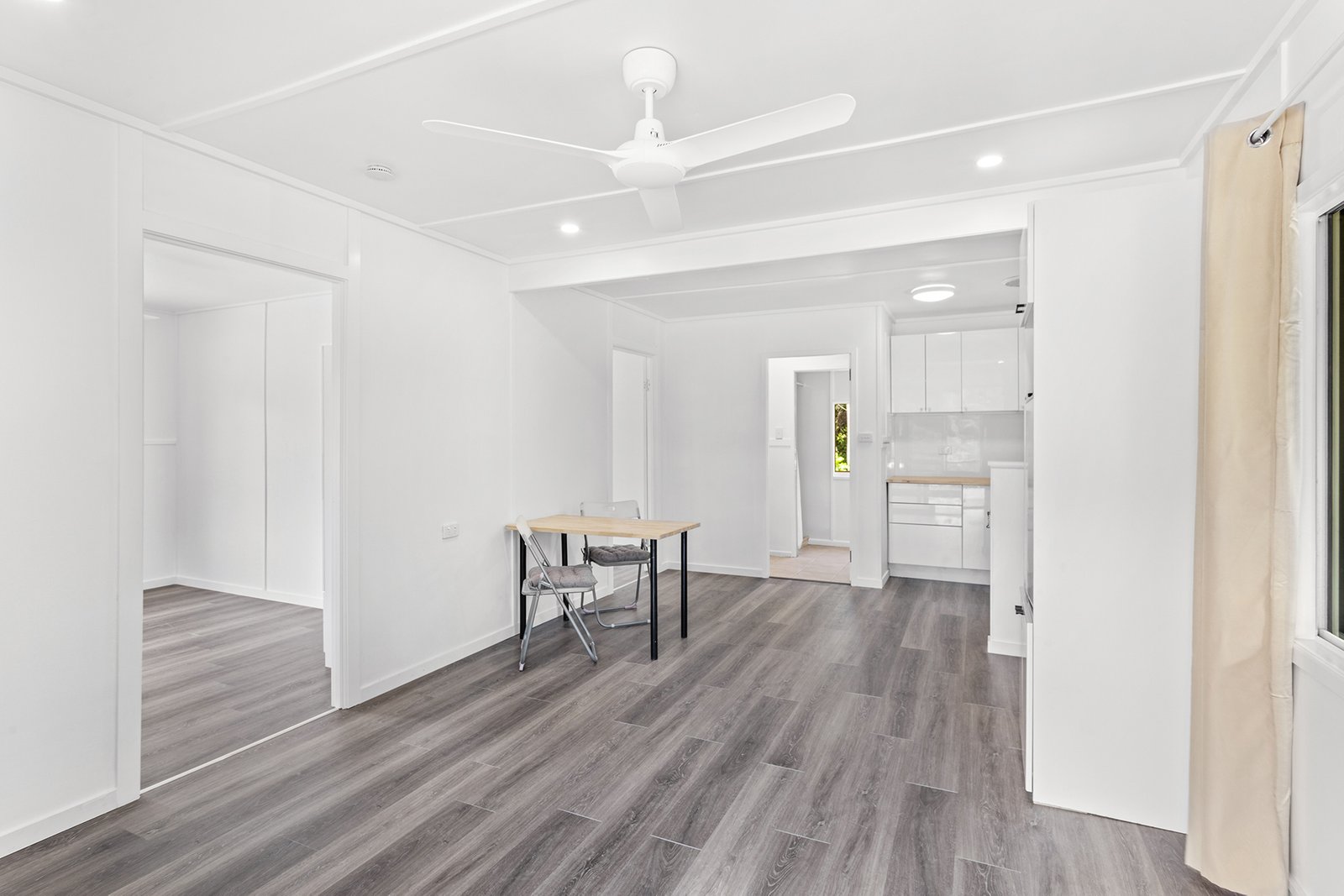 1/2927 Shute Harbour Road FLAMETREE 3