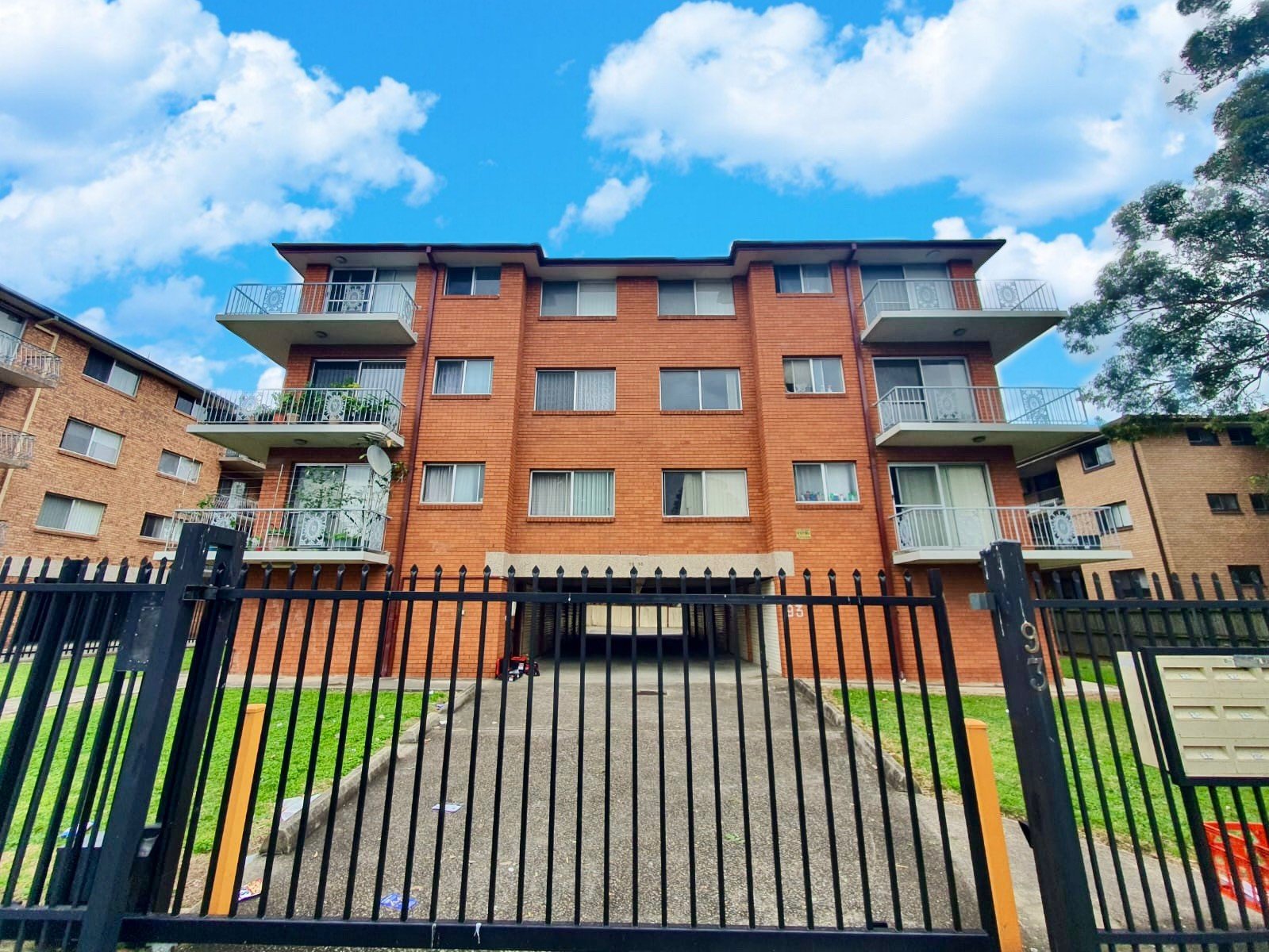 12/93 Castlereagh Street LIVERPOOL 1
