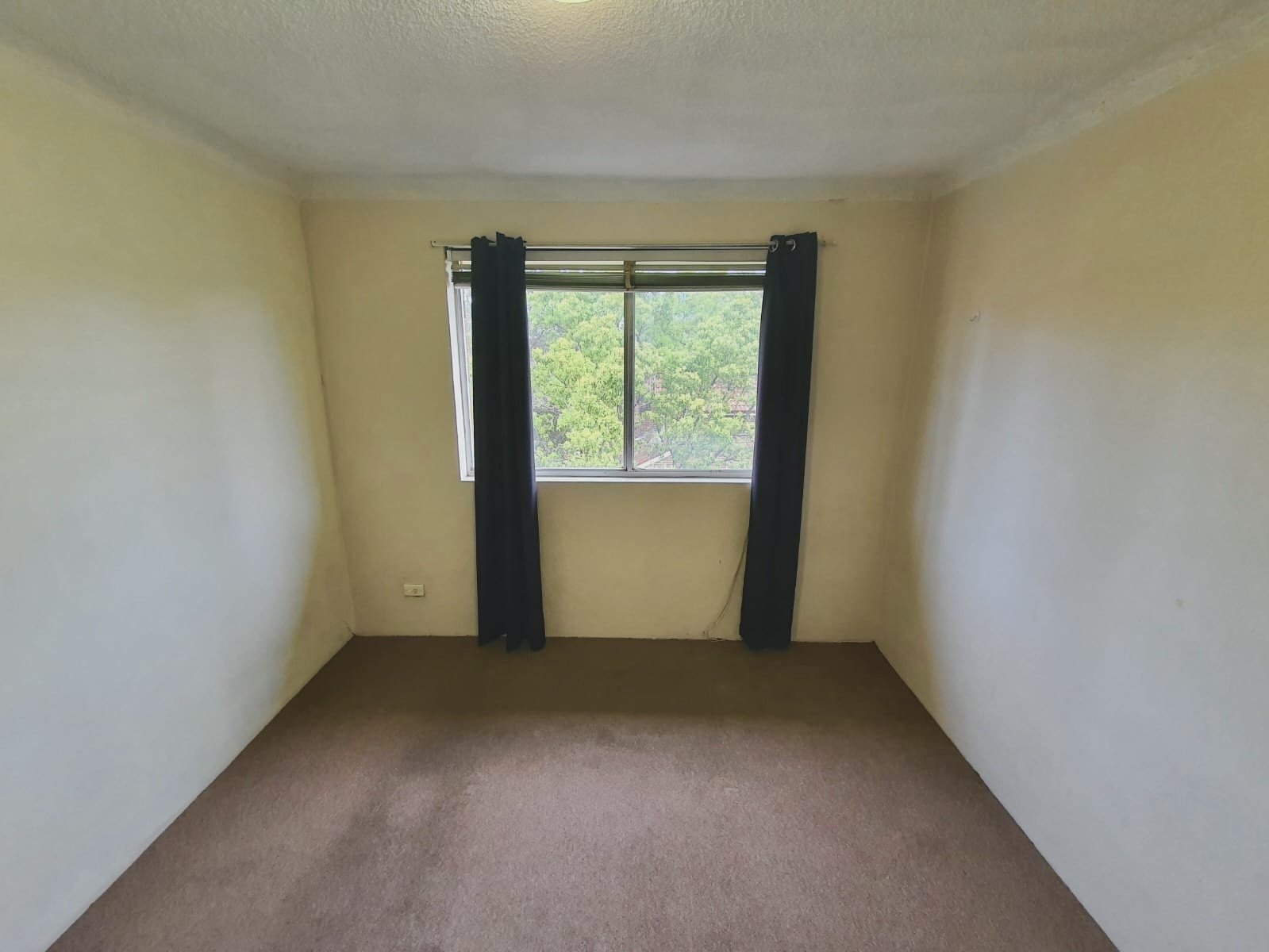 12/93 Castlereagh Street LIVERPOOL 5