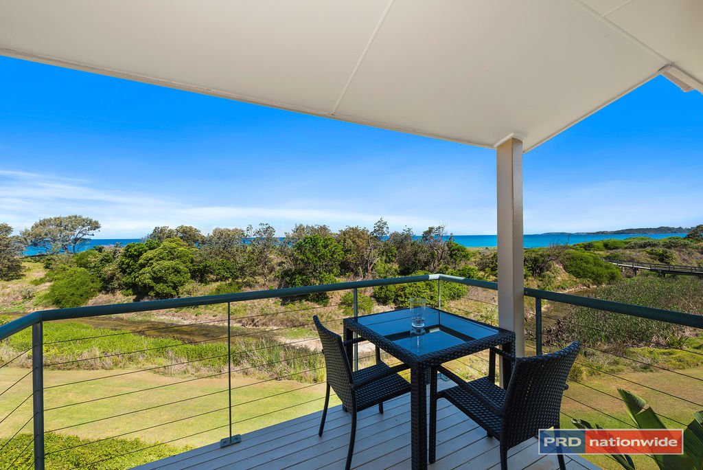 12/94 Solitary Islands Way SAPPHIRE BEACH 1