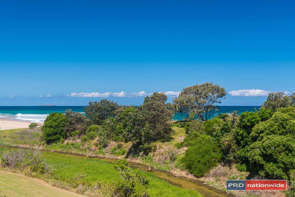 12/94 Solitary Islands Way SAPPHIRE BEACH 8