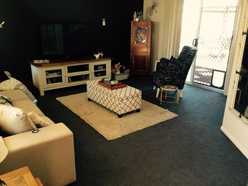 12a Banks Street TAMWORTH 2