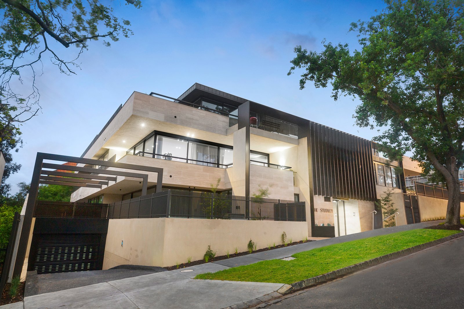 Real Estate and Property in 1/2a Dunlop Avenue, Kew, VIC