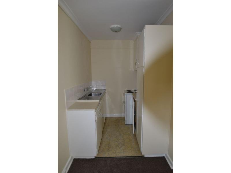 Gallery: 1/2A Florence Street