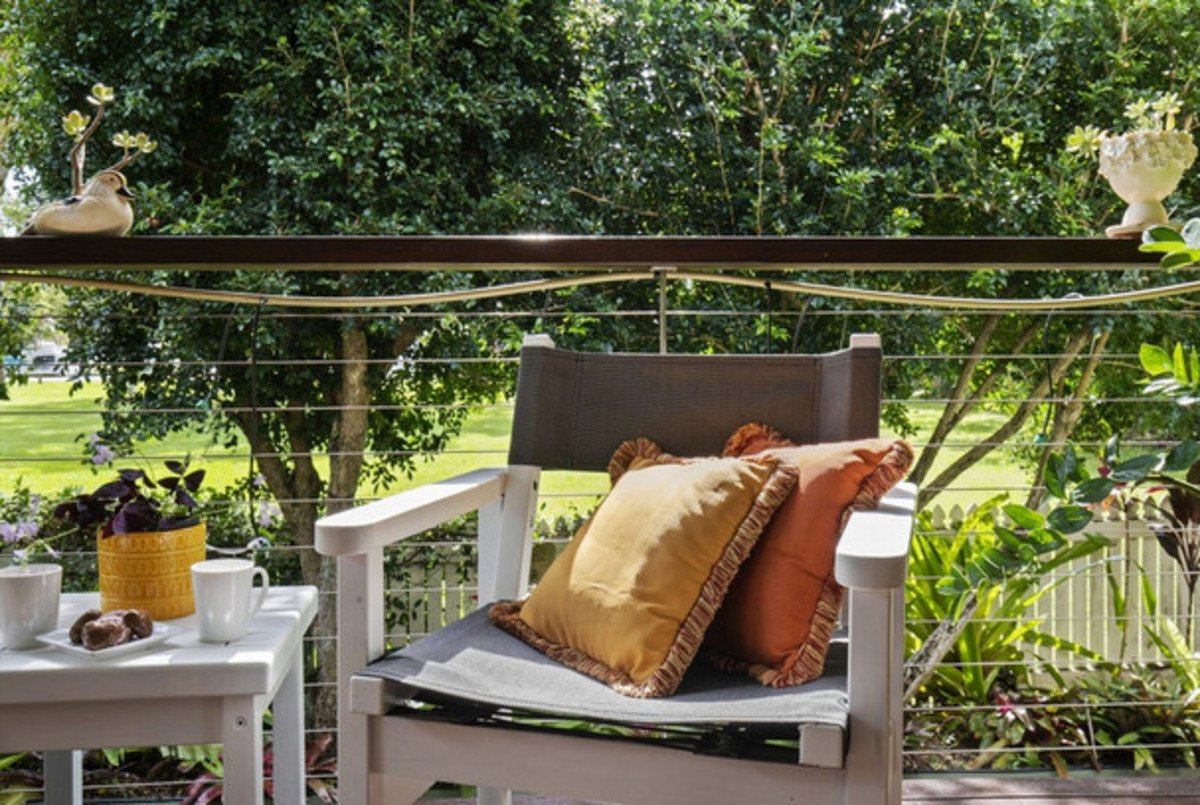 12a Harris Street Labrador 6