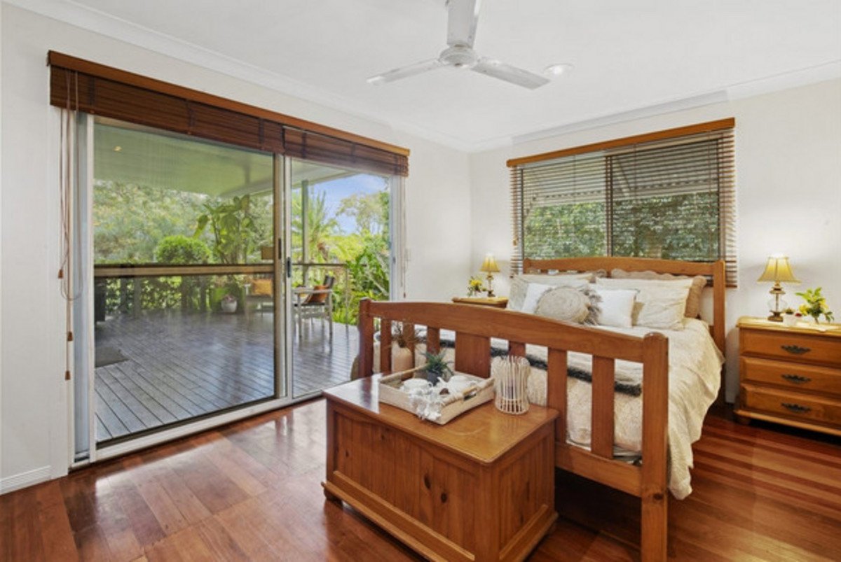 12a Harris Street Labrador 8