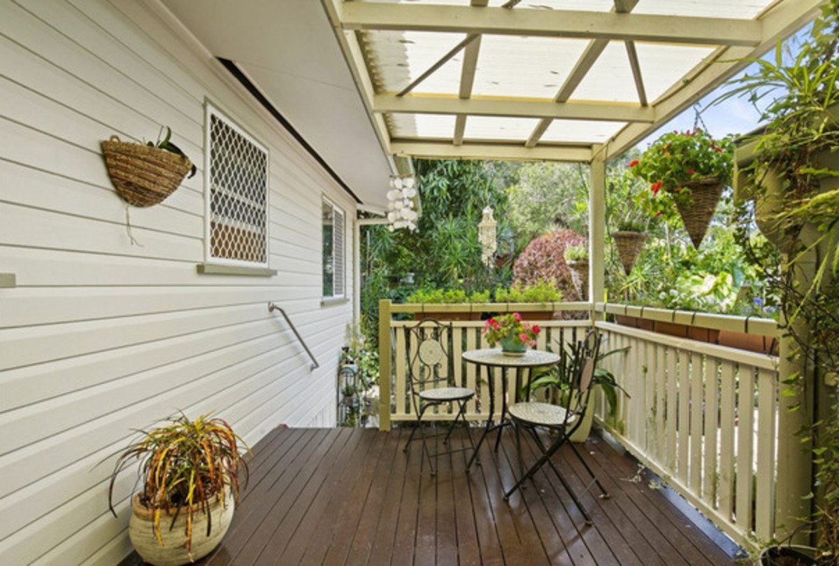 12a Harris Street Labrador 14