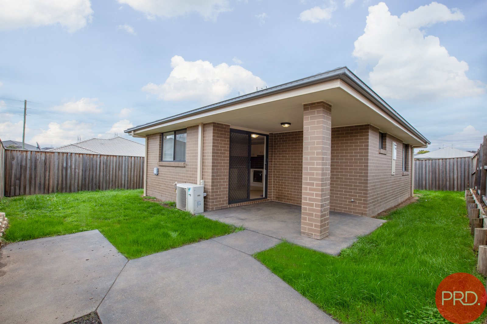 12A Holland Circuit GILLIESTON HEIGHTS 1