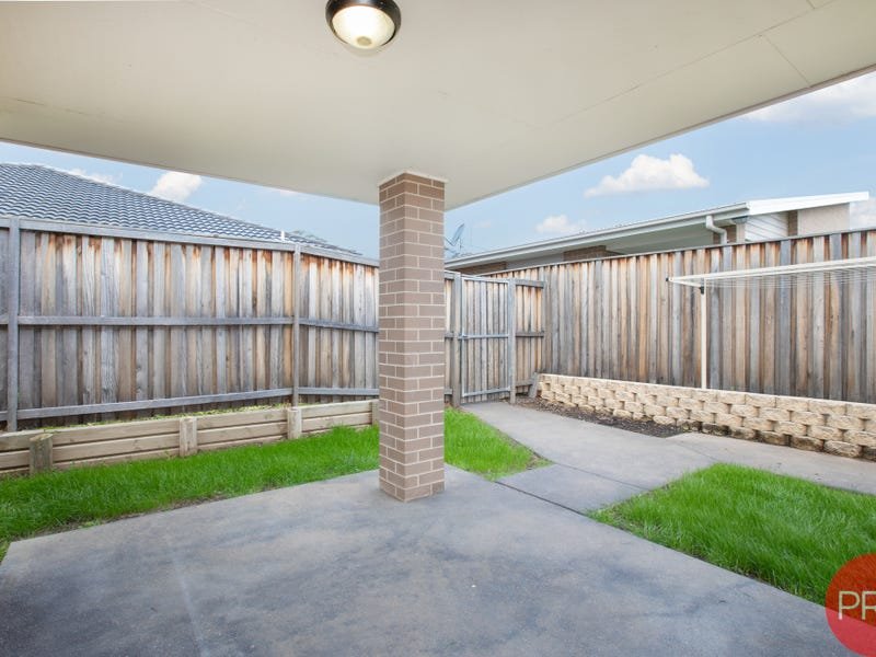 12A Holland Circuit GILLIESTON HEIGHTS 3