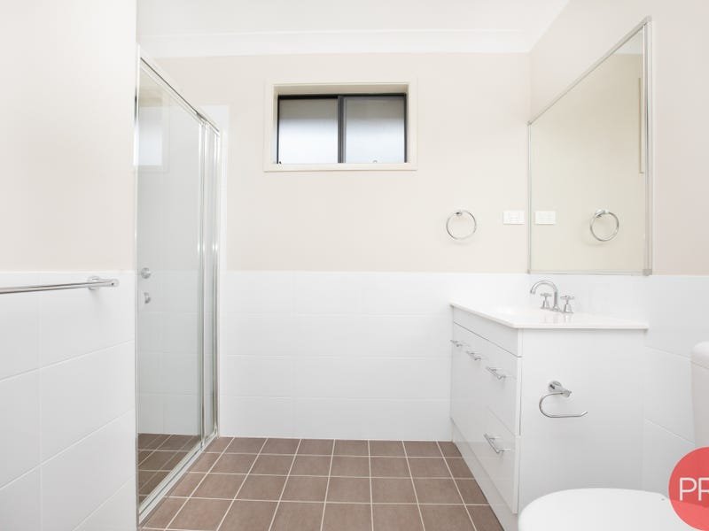 12A Holland Circuit GILLIESTON HEIGHTS 10