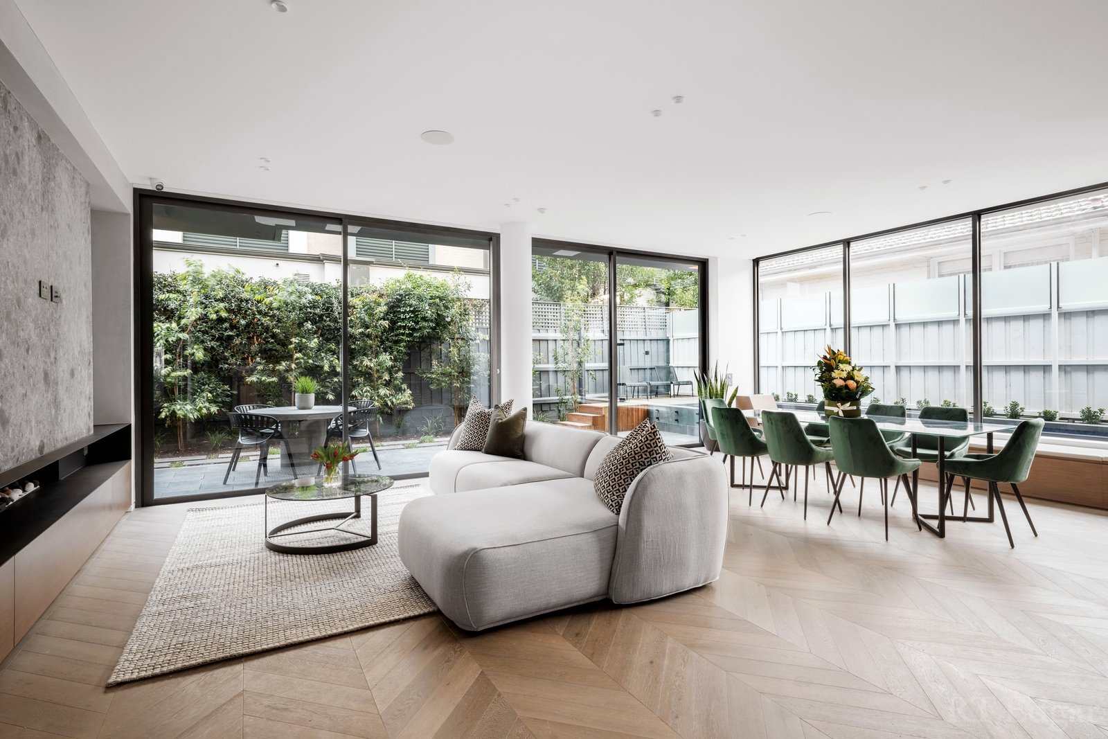 Real Estate and Property in 1/2a Hopetoun Road, Toorak, VIC