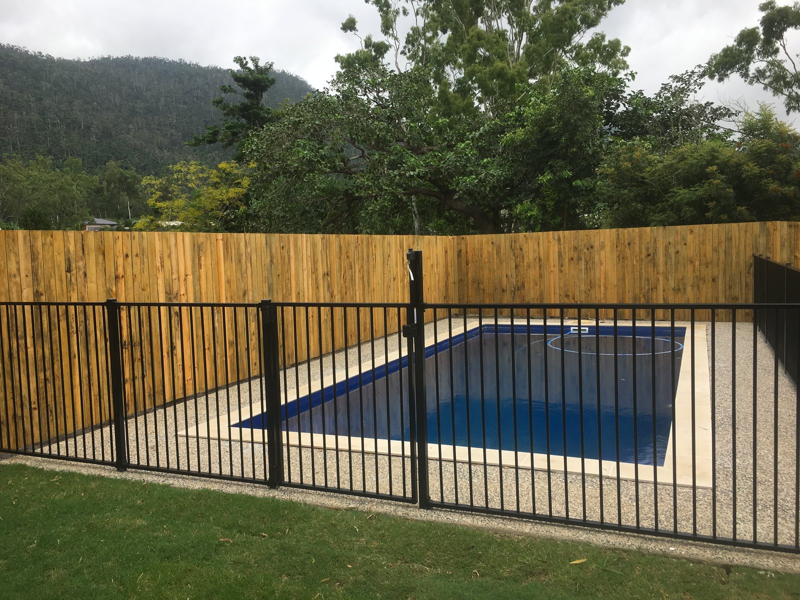 12A Jessamine Close CANNONVALE 2