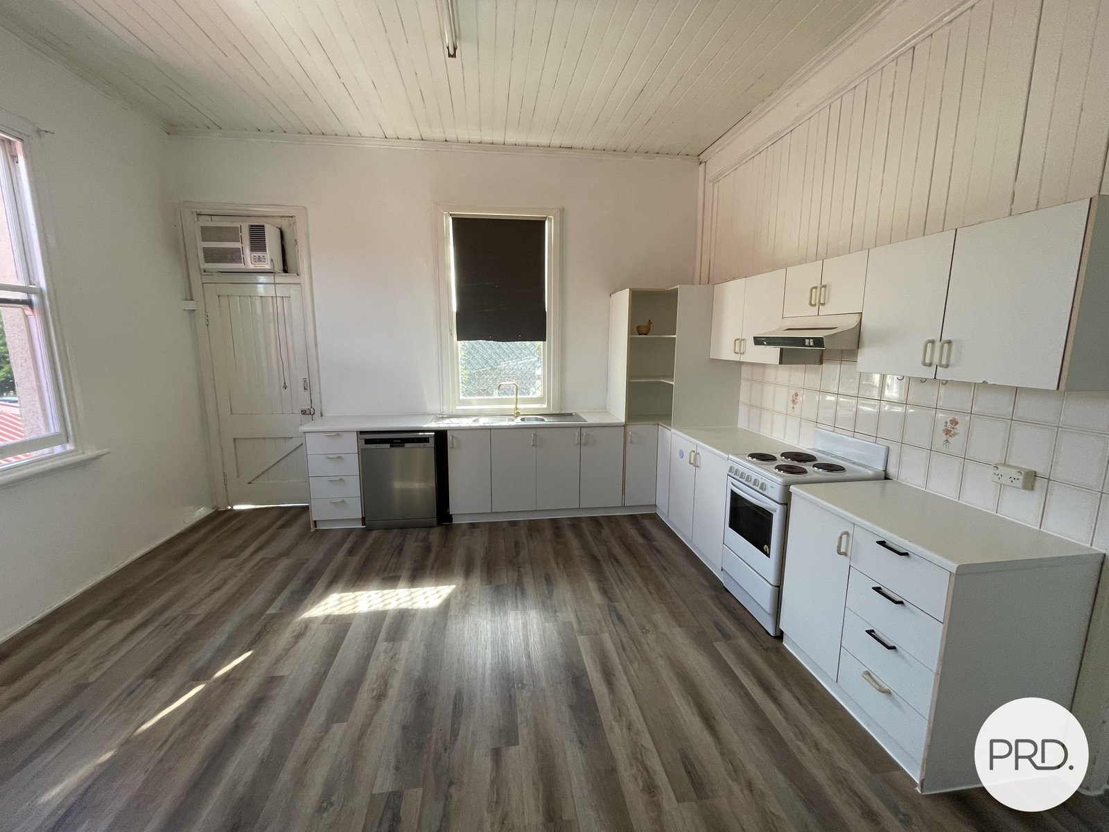 12A John Street ROSEWOOD 2