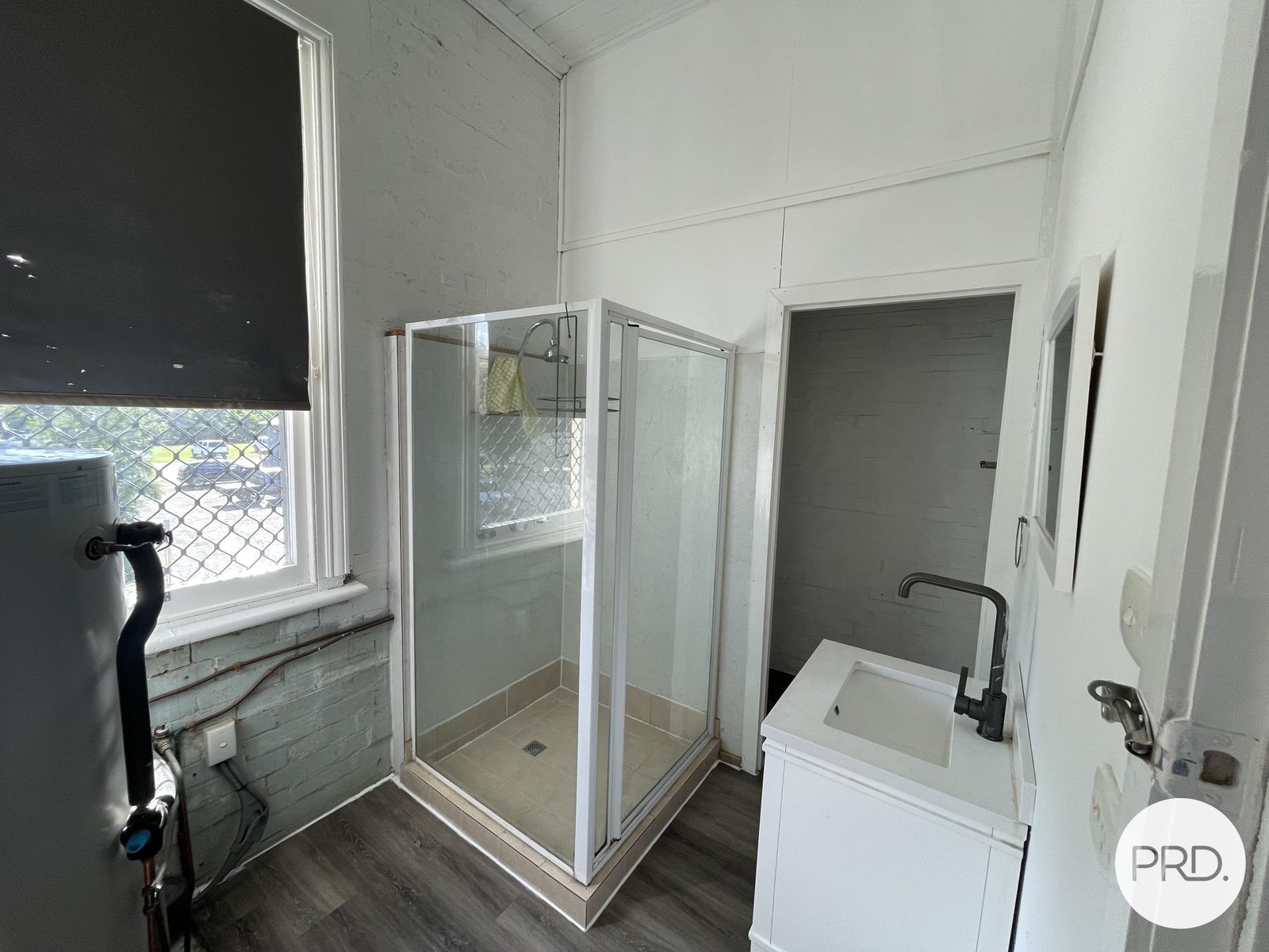 12A John Street ROSEWOOD 3