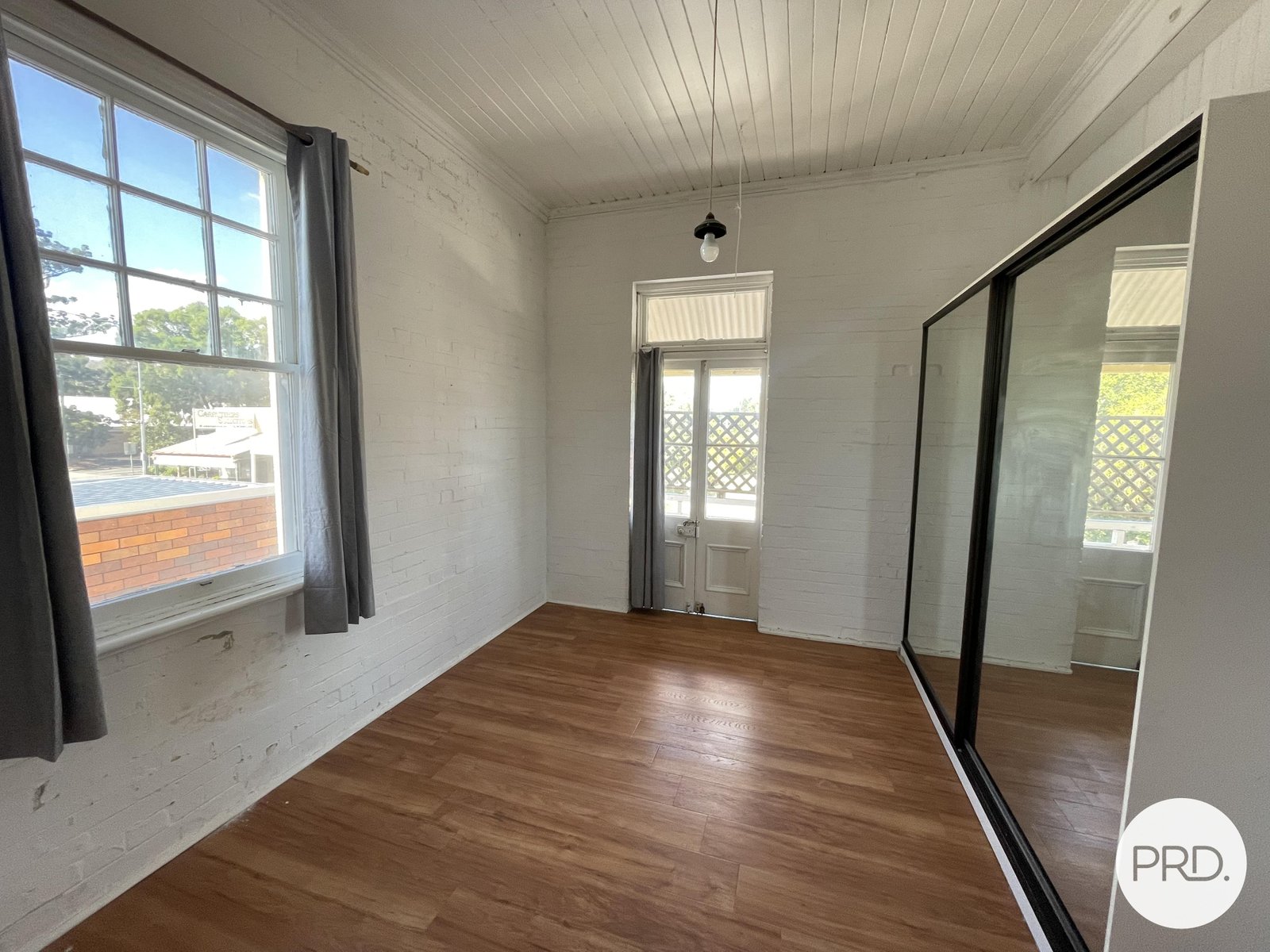 12A John Street ROSEWOOD 8