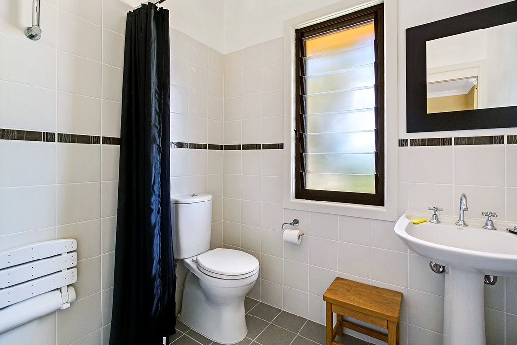 12a Kelvin Grove NELSON BAY 13