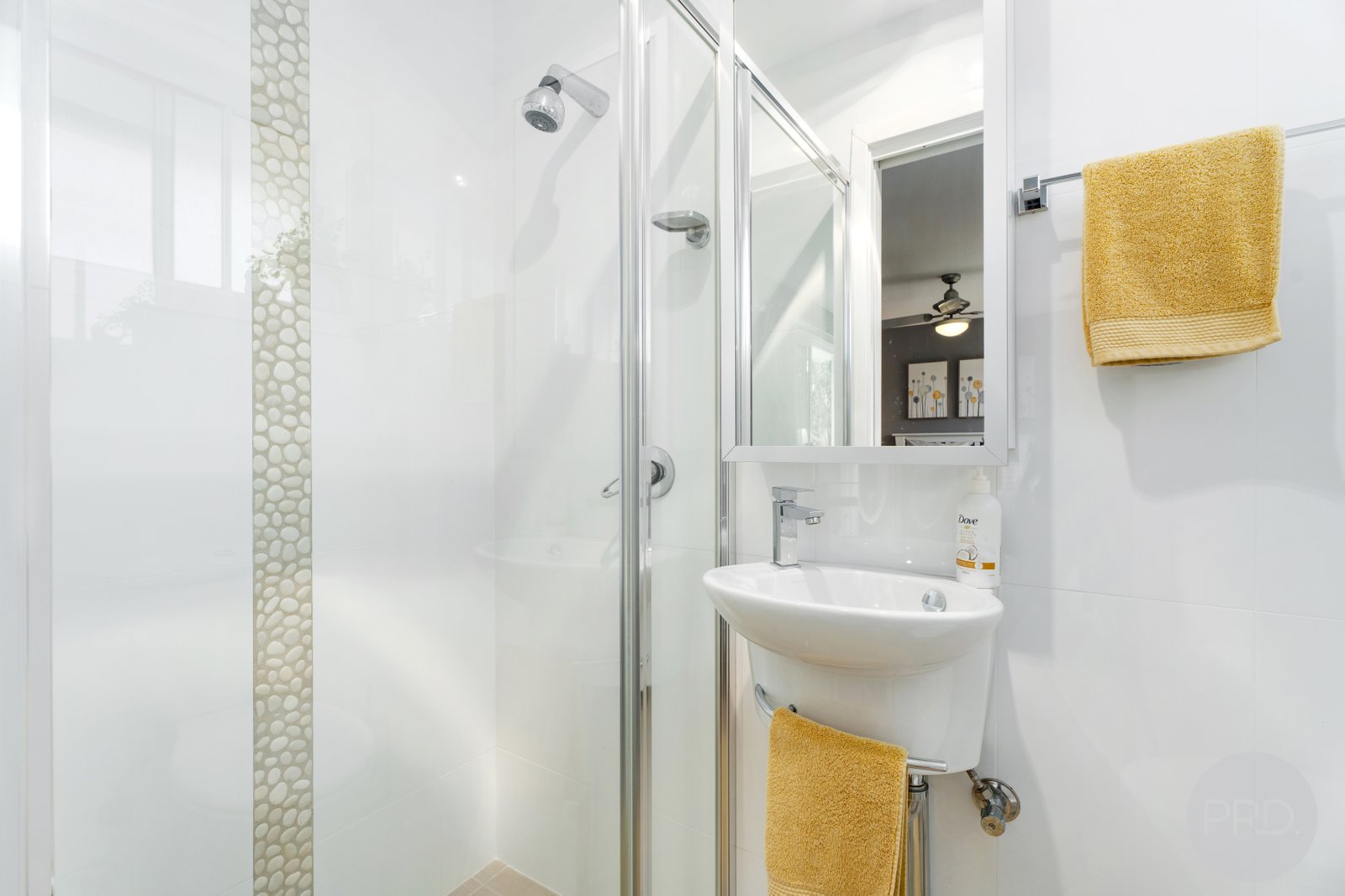 12a Ketch Close CORLETTE 15