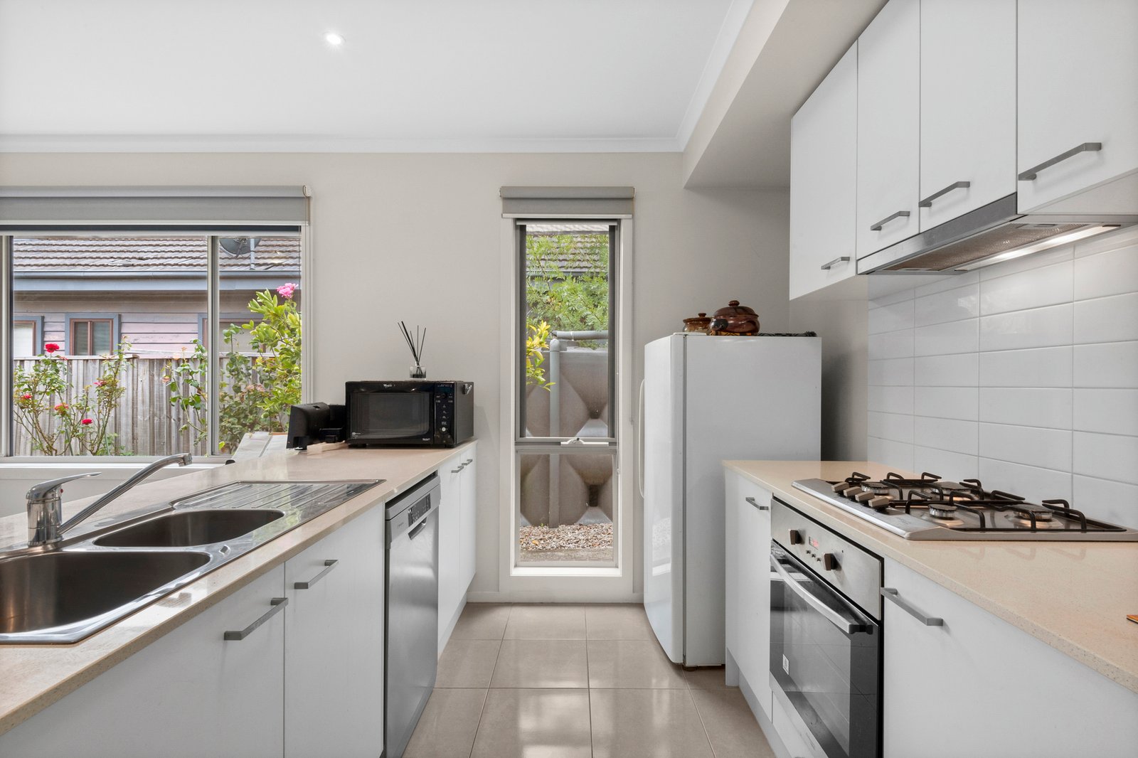 Gallery: 12A Knight Avenue