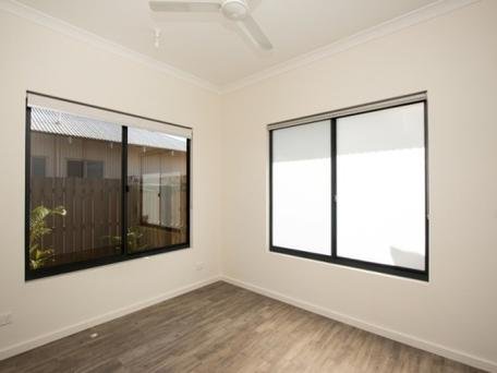 12A Loping Pass BILINGURR 4