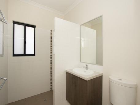 12A Loping Pass BILINGURR 3