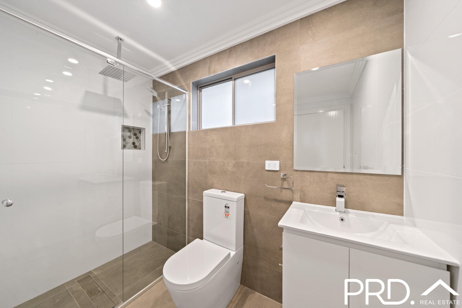 1/2A Mars Street PADSTOW 4