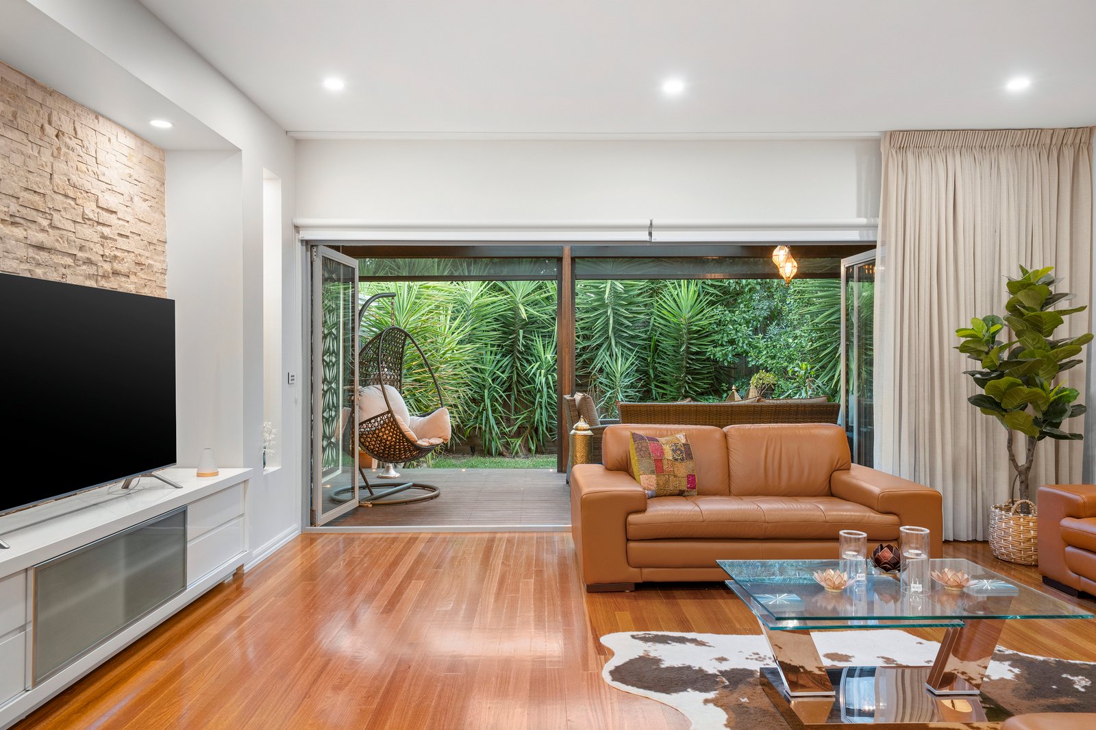 Gallery: 12A McKittrick Road