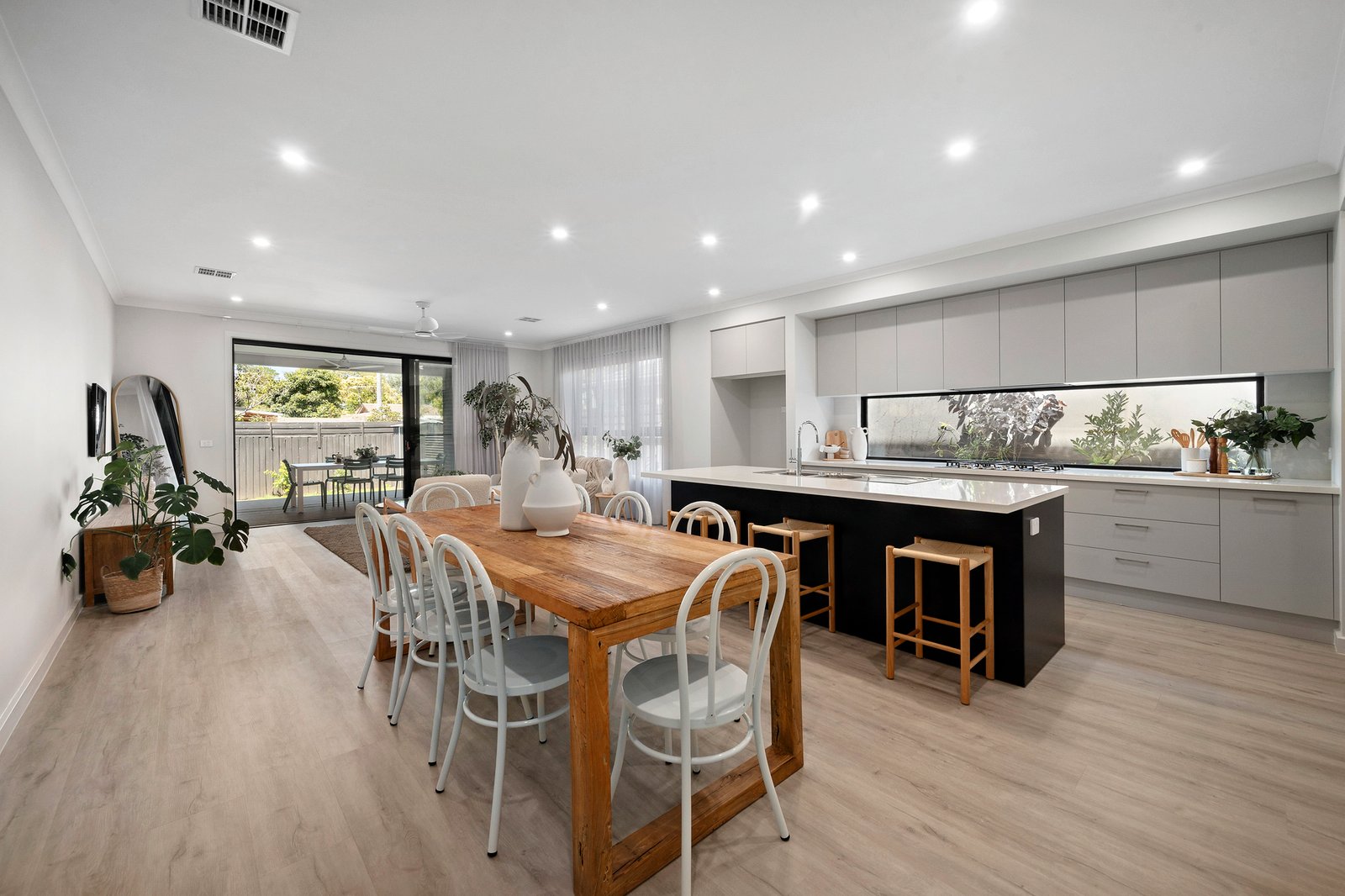 Gallery: 12a Mona Street
