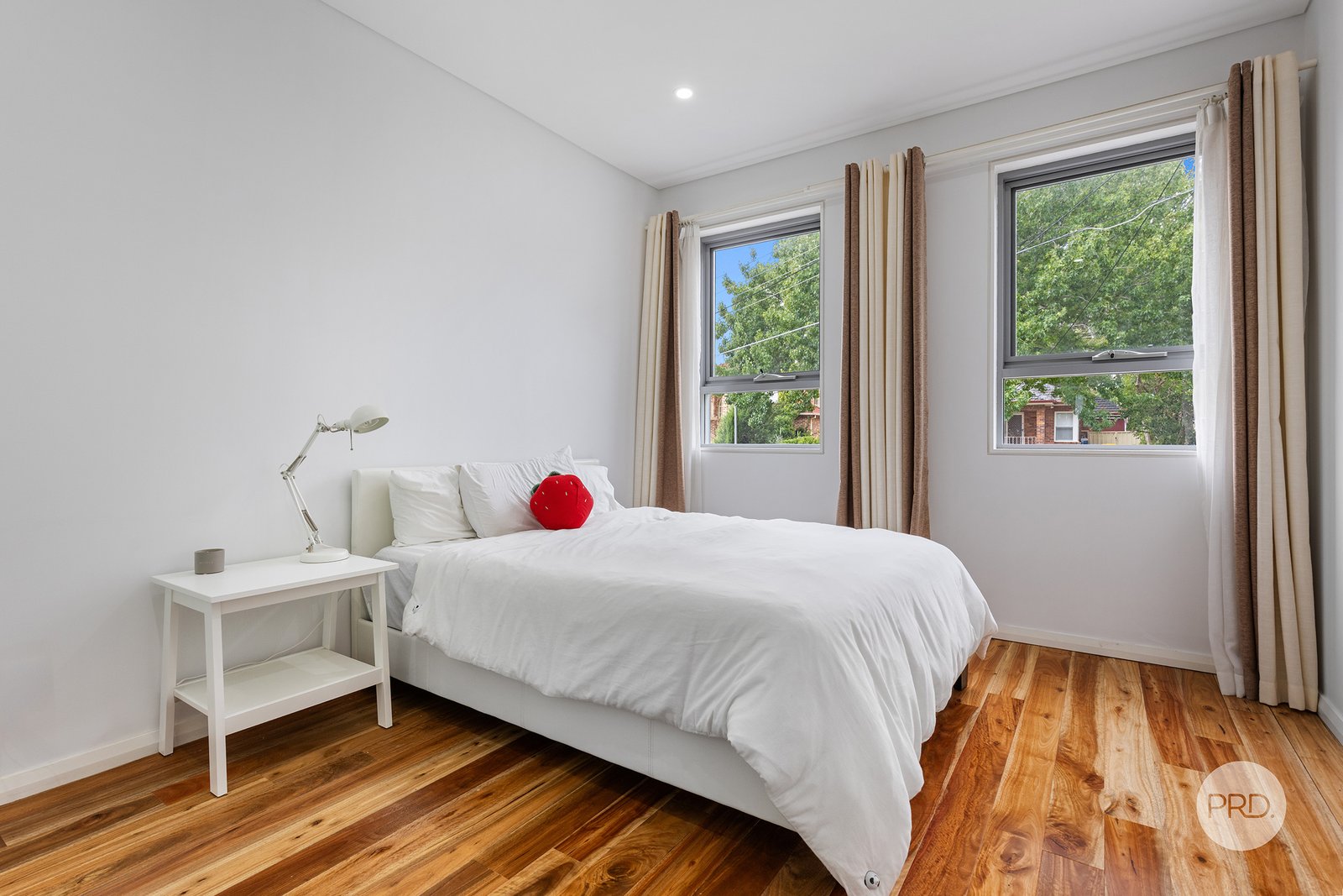 12A Olive Crescent PEAKHURST 6