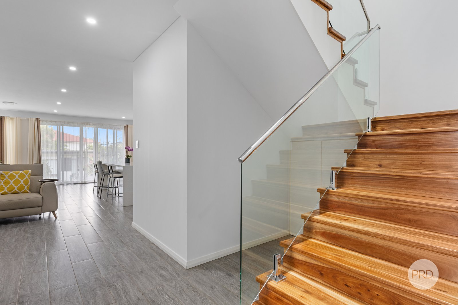 12A Olive Crescent PEAKHURST 8