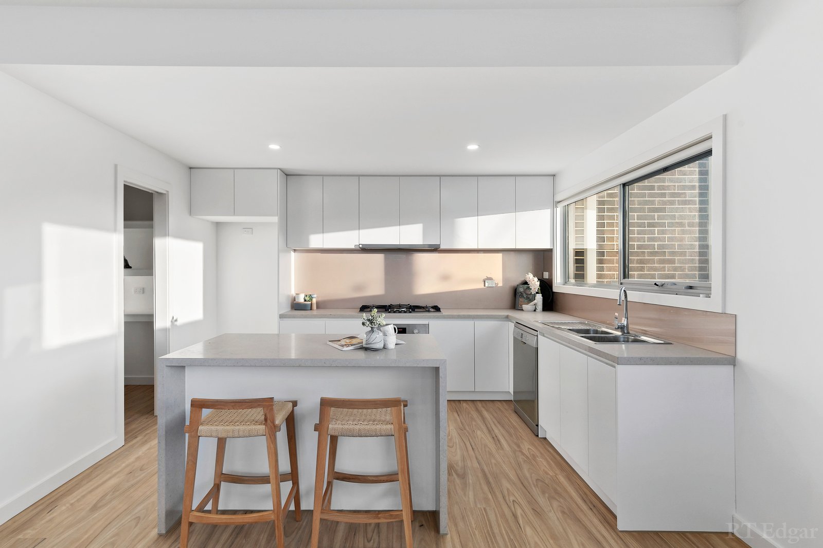 Real Estate and Property in 1/2A Oliver Street, Ringwood, VIC