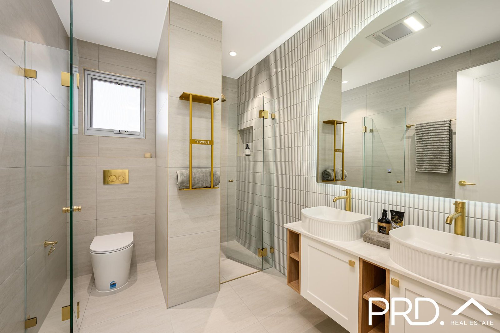 12a Pozieres Avenue MILPERRA 11