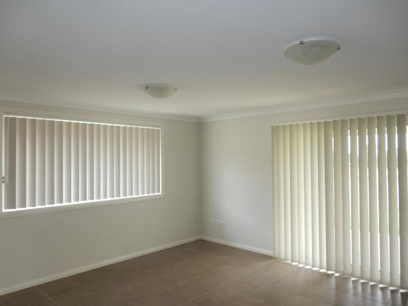 12A Tulipwood Crescent TAMWORTH 4