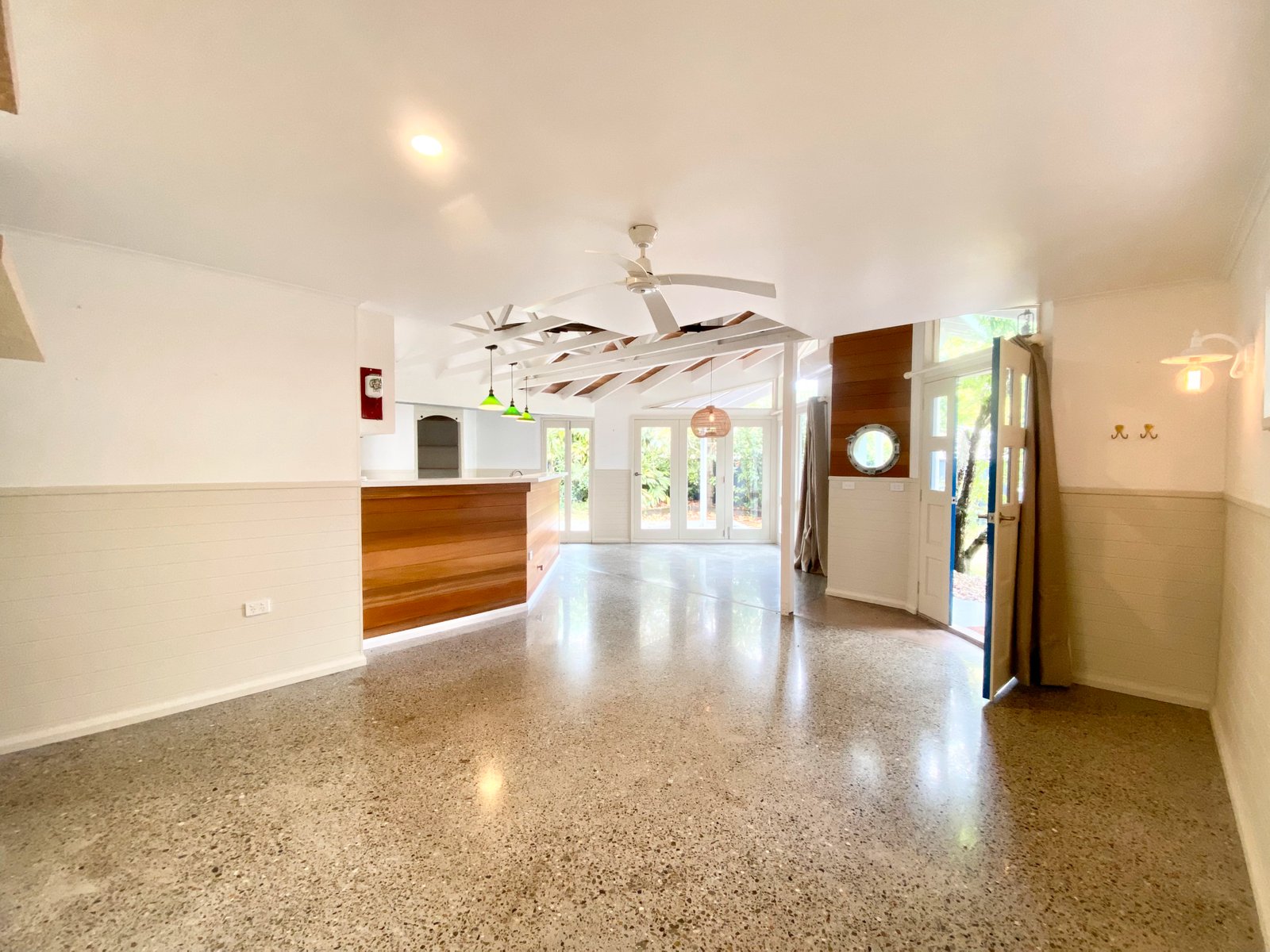 12a Wentworth Avenue NELSON BAY 9