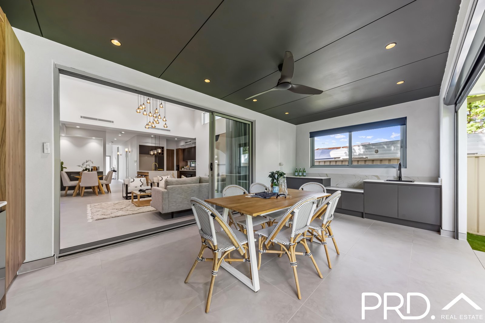 12a Worsley Street EAST HILLS 16