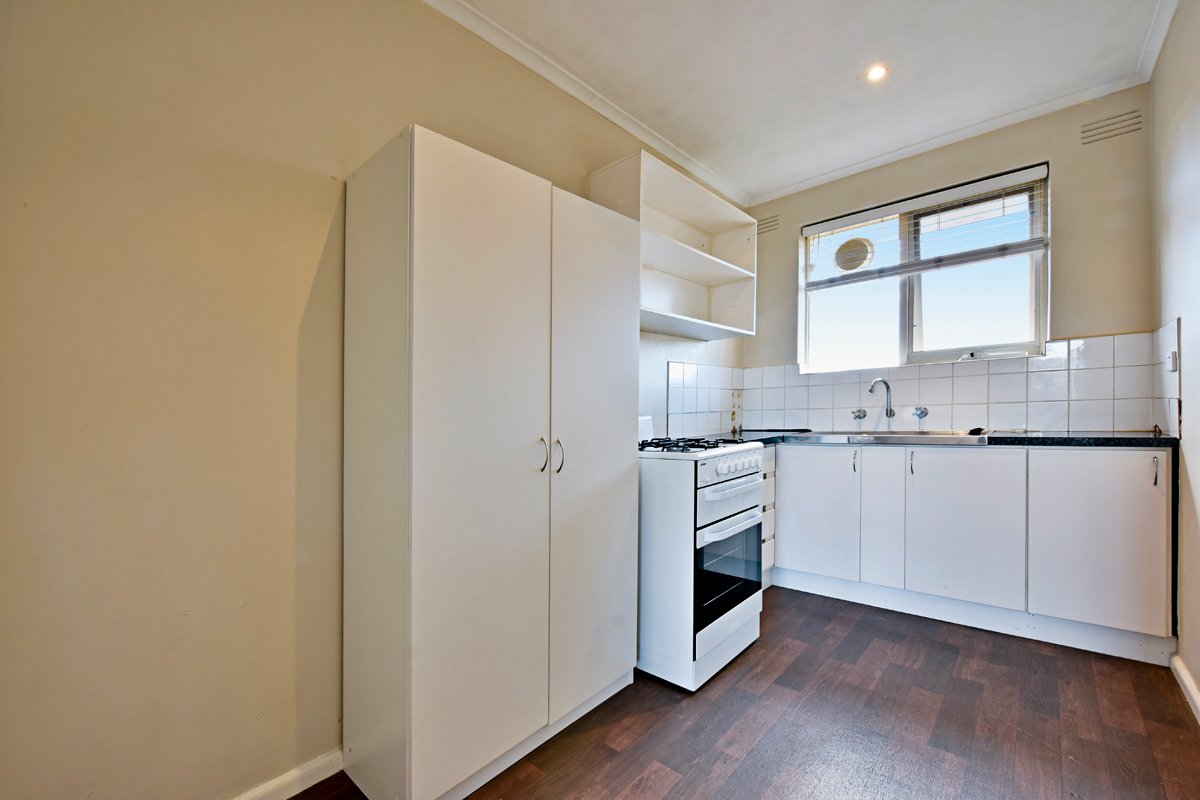 Gallery: 12A/117 Park Street