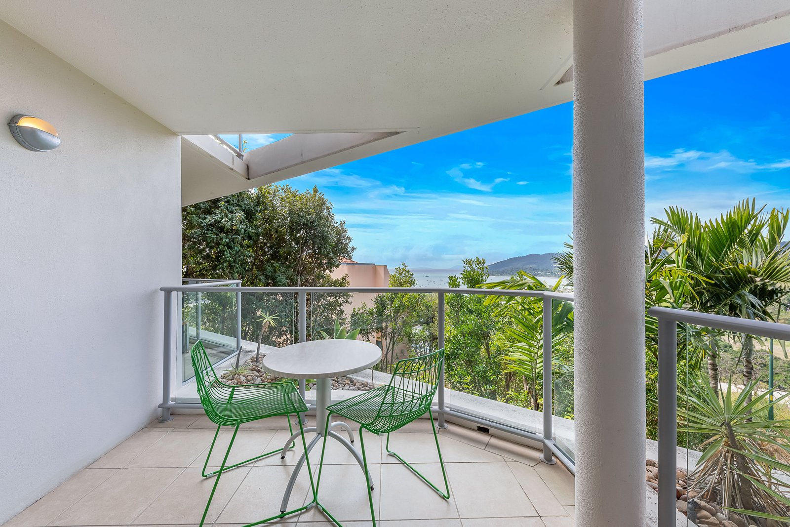 12a&12b/18 Seaview Drive AIRLIE BEACH 5