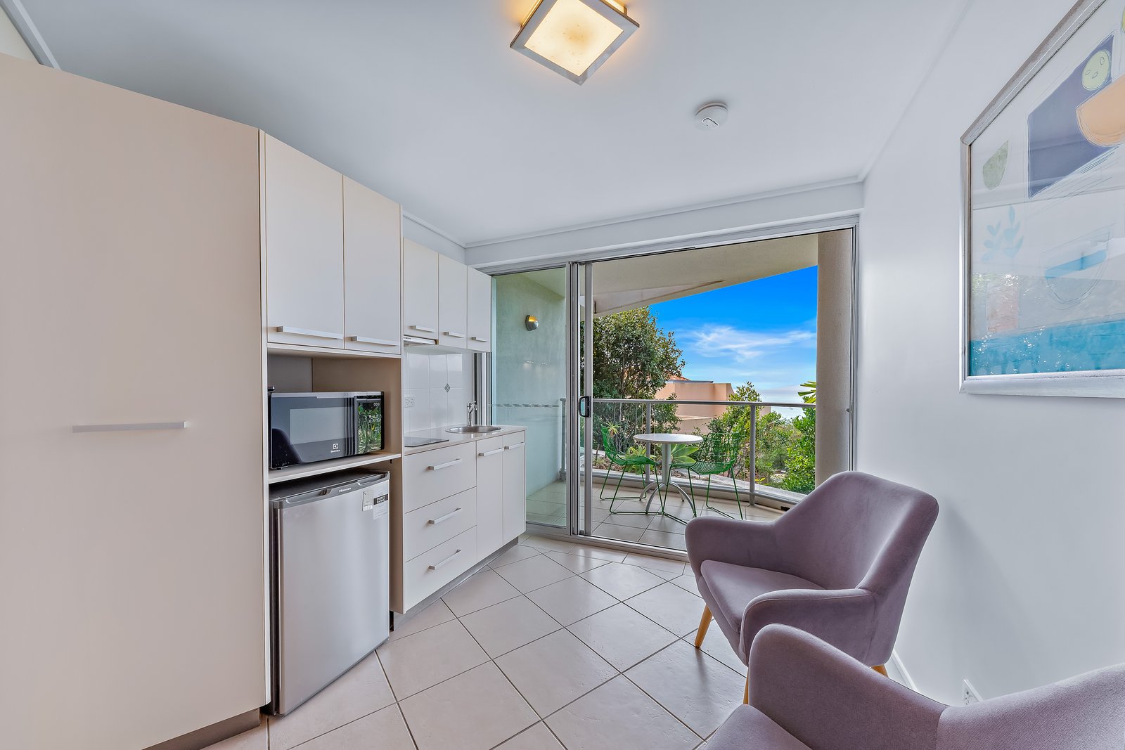 12a&12b/18 Seaview Drive AIRLIE BEACH 19