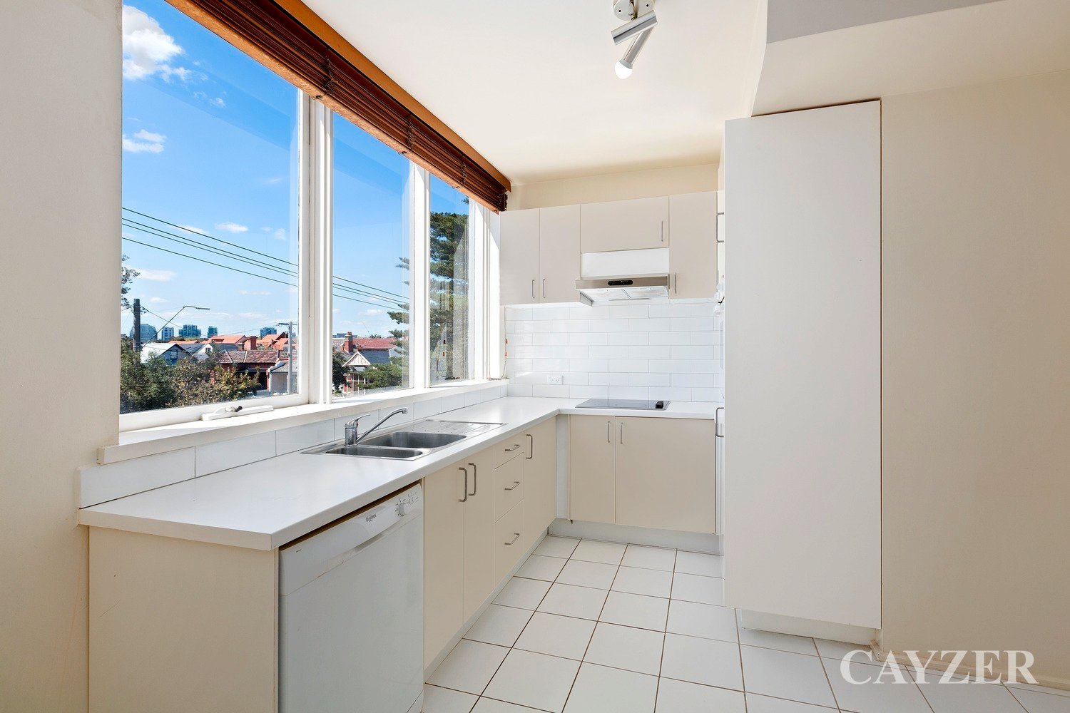 Gallery: 12A/267 Beaconsfield Parade