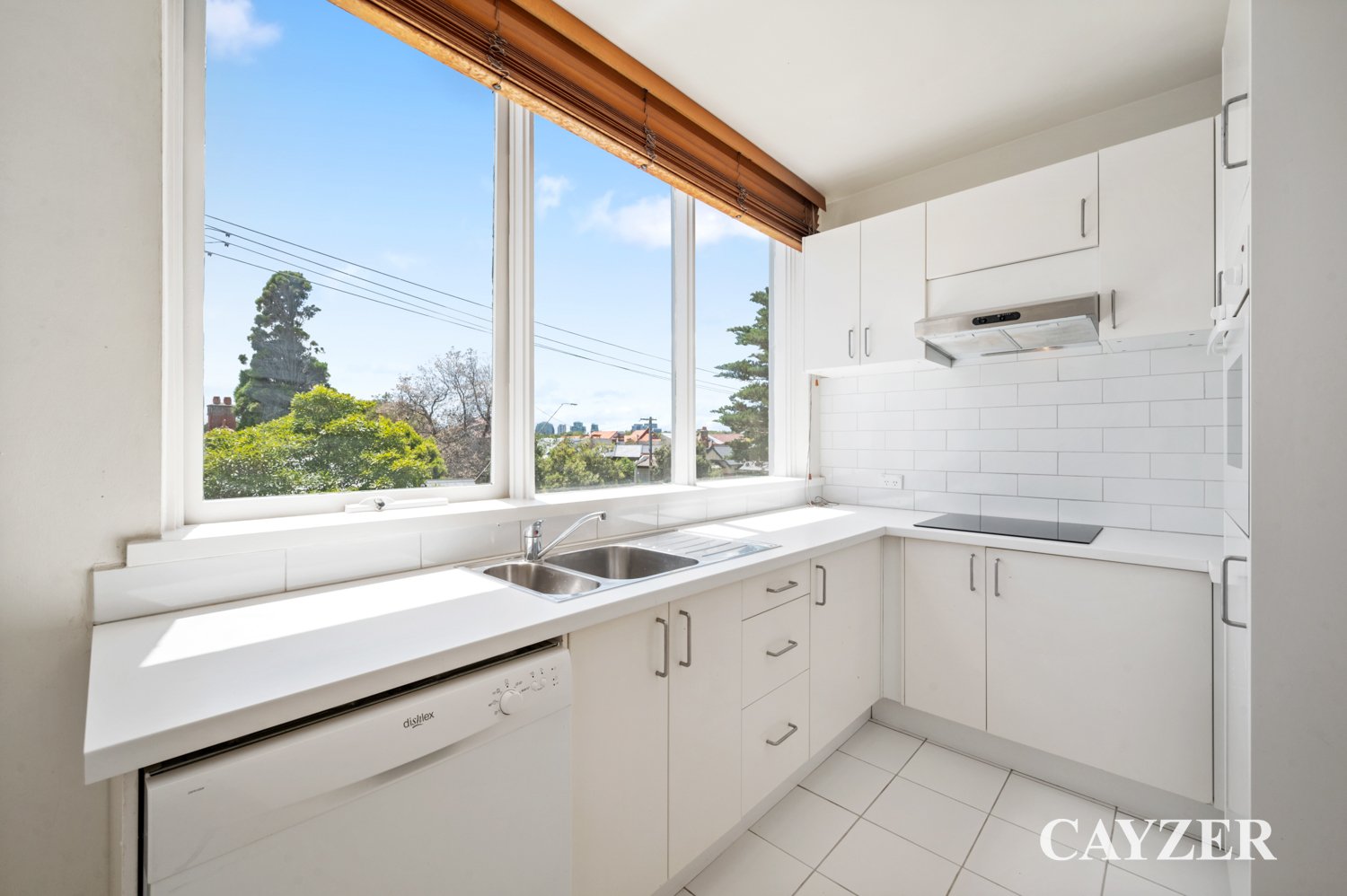 Gallery: 12A/267 Beaconsfield Parade