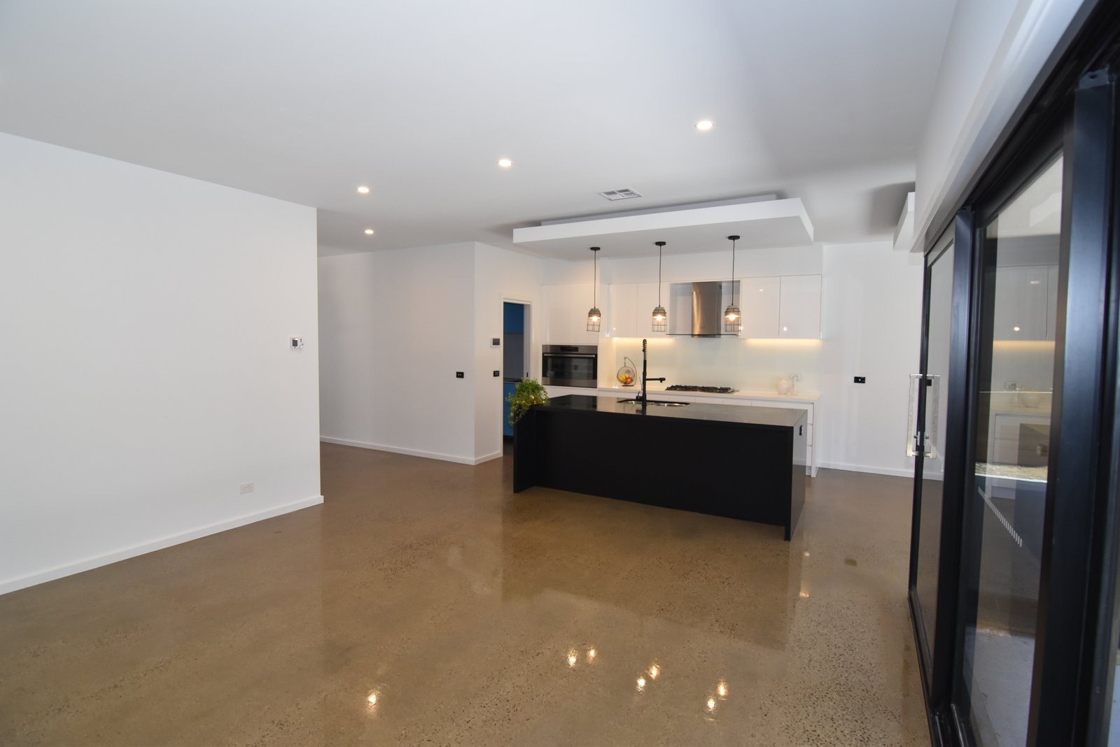 Gallery: 12B Ballater Avenue