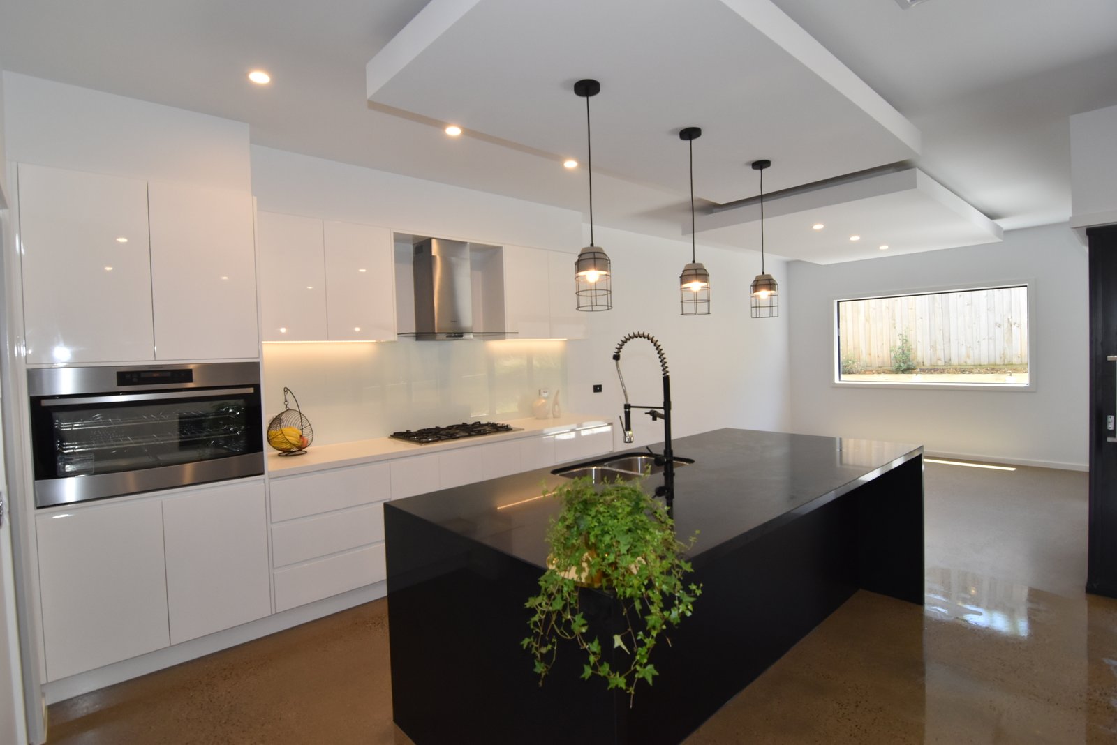 Gallery: 12B Ballater Avenue