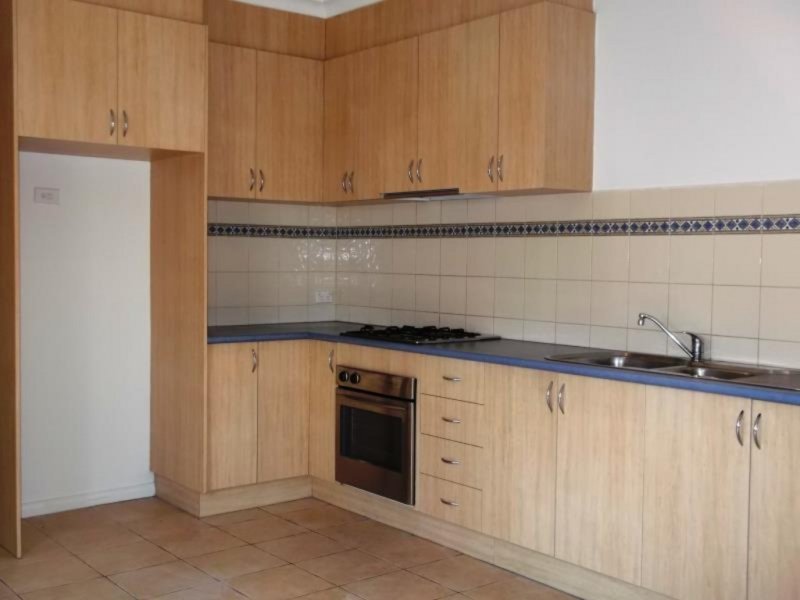 Gallery: 1/2B Barrett Street