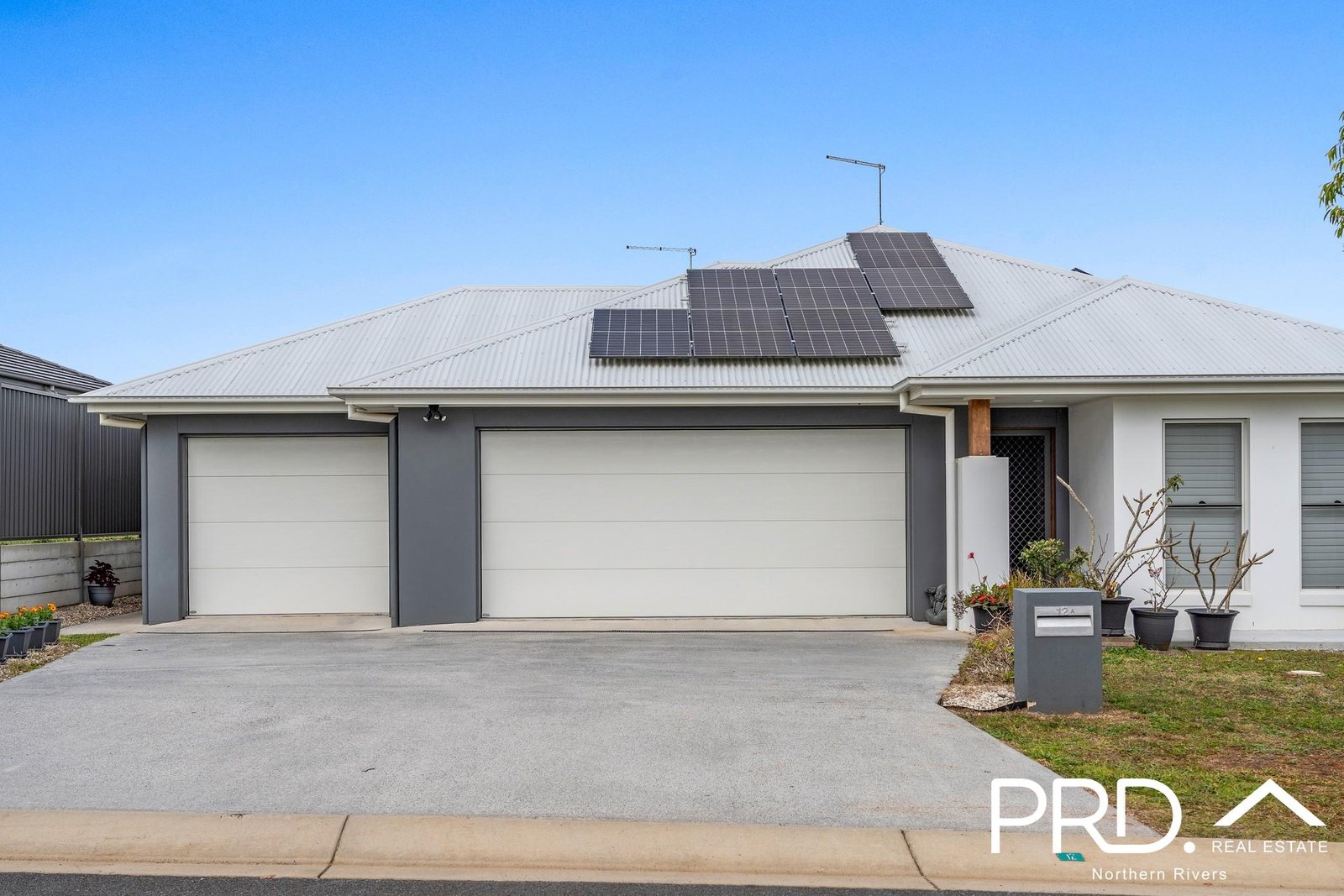 12B Canary Drive GOONELLABAH 16