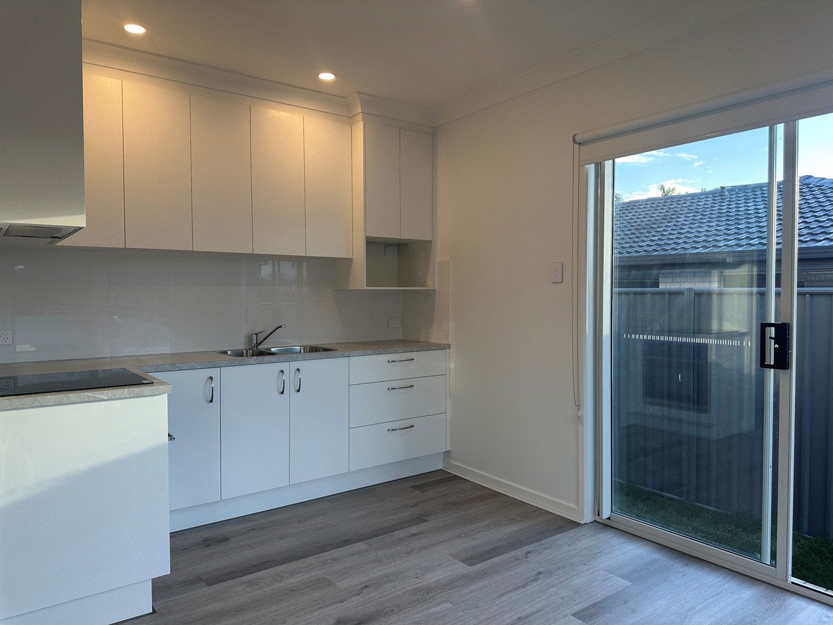 12b Dabchick Drive Burleigh Waters 6