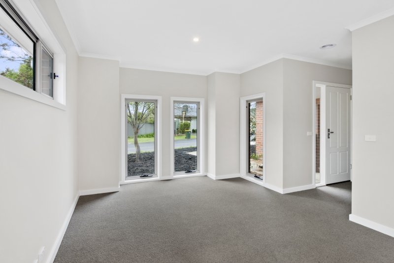 1/2b Golf Street ALFREDTON 7