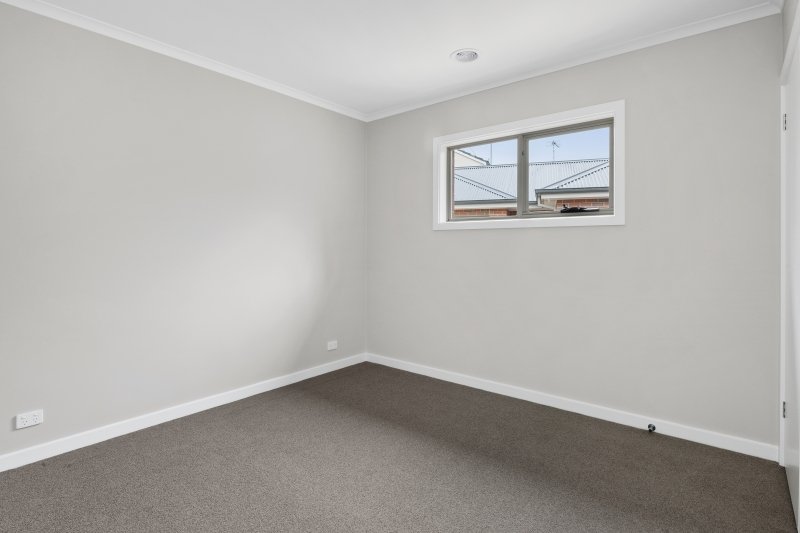 1/2b Golf Street ALFREDTON 10